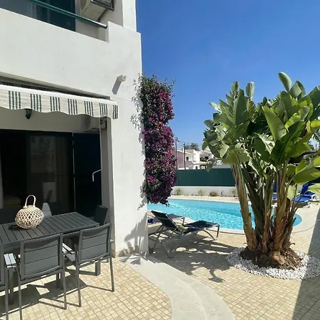 בית נופש Vale Pedras - Private Pool - 8 Guests - אלבופיירה
